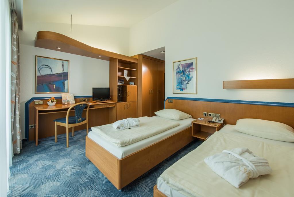 רוטנבורג אן דר פולדה Posthotel Rotenburg מראה חיצוני תמונה